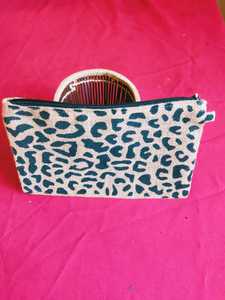 Sacs fourre-tout faits main, simplicité urbaine, artisanat madagascarien, pour un usage quotidien décontracté et la vente en gros - Product Image 2