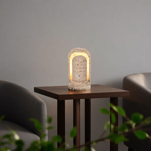 Abat-jour de table LED personnalisé en céramique marbrée multicolore de forme cylindrique, moderne, éco-responsable, directement de l'usine, pour salon - Product Image 1