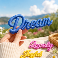 Patchs brodés 3D en relief à thermocoller avec forme de fleur en tissu sergé, tailles personnalisables