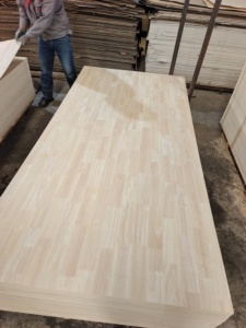 Panneau de contreplaqué moderne en bois de caoutchouc <span class=keywords><strong>SGH</strong></span> 4 mm à joint de doigt, écologique, le plus vendu pour l'intérieur - Product Image 5