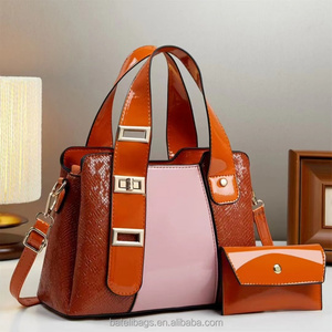 Nuova <span class=keywords><strong>borsa</strong></span> <span class=keywords><strong>a</strong></span> spalla singola alla moda colorata di <span class=keywords><strong>grande</strong></span> capacità per <span class=keywords><strong>donna</strong></span> in pelle sintetica 2 pezzi Set borse <span class=keywords><strong>a</strong></span> <span class=keywords><strong>tracolla</strong></span> - Product Image 5