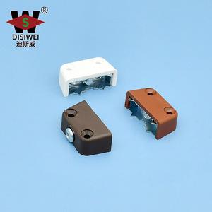 Connecteur à griffes en fer trois-en-un Yuan Siwei pour l'assemblage de panneaux d'armoires, accessoire de quincaillerie - Product Image 4