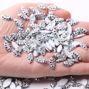 Sapatos/vestuário de dança com pedras preciosas para cavalo, bico de crocodilo brilhante personalizado 7*15mm, pedra de resina, strass com parte traseira plana, cabochão - Product Image 5