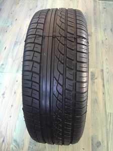 Pneumatico per Auto Passeggeri del Famoso Marchio Cinese Zestino, Specifico per 245/70R16 	 Pneumatico 107T 666 UHP - Product Image 5