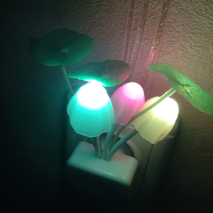 Novedad creativa, luz de pared <span class=keywords><strong>LED</strong></span>, <span class=keywords><strong>Sensor</strong></span> de control, luces nocturnas, inducción colorida, enchufe de la UE y EE. UU., lámpara de seta, decoración del dormitorio del hogar - Product Image 6