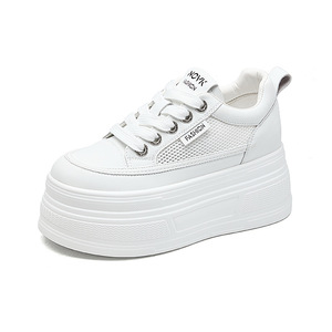 Zapatillas de Plataforma con Suela Gruesa Casuales para Mujer, Primavera Verano 2026, Novedad, con Cordones, que Aumentan la Altura, Blancas, Versátiles - Product Image 1