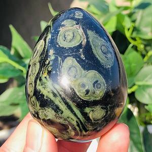 Huevos de Jaspe Kambaba al por Mayor de Alta Calidad, Esferas de Cristal Verde Natural Pulido a Máquina para Decoración del Hogar y Manualidades Navideñas - Product Image 1