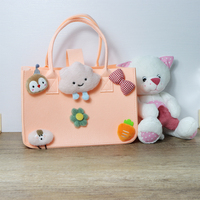Sac cadeau pour enfants en feutre recyclé écologique à fermeture rapide, couleur pêche, vente en gros, logo personnalisé, directement de l'usine, sac fourre-tout pour fêtes