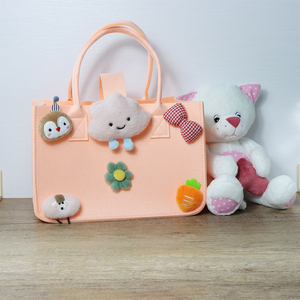 <span class=keywords><strong>Sac</strong></span> cadeau pour enfants en feutre recyclé écologique à fermeture rapide, couleur pêche, vente en gros, logo personnalisé, directement de l'usine, <span class=keywords><strong>sac</strong></span> fourre-tout pour fêtes - Product Image 3