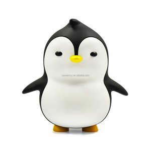 Bán buôn OEM tùy chỉnh màu đen phim hoạt hình chim cánh cụt hình đồ chơi nhựa con số Hành động Hình nhà máy để hiển thị - Product Image 1