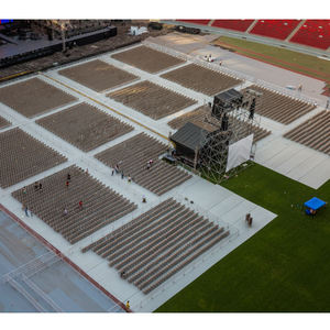 Tapis de protection de <span class=keywords><strong>sol</strong></span> portable gris pour extérieur, revêtement de <span class=keywords><strong>sol</strong></span> temporaire pour tente, conception unique à roulettes, <span class=keywords><strong>sol</strong></span> pour événements sportifs et spectacles - Product Image 3