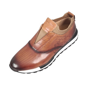 Chaussures rétro pour hommes en cuir véritable, bout rond, à enfiler, respirantes, en cuir de vachette, style marche, design peint à la main - Product Image 5