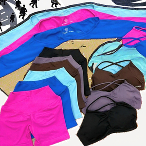 Conjunto Deportivo para Mujer, Top Deportivo y Pantalones Cortos, Sólido, Elástico, Resistente al Agua, para Gimnasio, Yoga y Ejercicio - Product Image 3