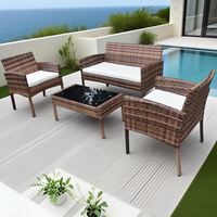 Ensemble de meubles d'extérieur en rotin avec table basse en verre |   2 chaises, canapé deux places, coussins, couleurs et styles personnalisés pour les patios