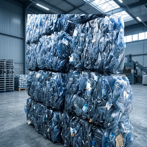 Chatarra de Botellas de Policarbonato PC |   Residuos de Botellas de Agua Recicladas para Moldeo |   Reciclaje de Perfiles de Plástico PC Limpio Resistentes al Desgaste - Product Image 3