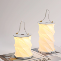 Nouvelle Lampe de Table Pliante Créative Tendance 2025, Lanterne Nouveauté LED Veilleuse, Décoration Maison Artisanat OEM Cadeaux Promo Noël
