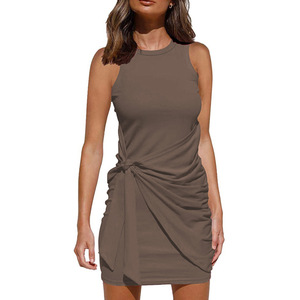 Robe d'été décontractée Offre Spéciale femmes sans manches col solide couleur irrégulière plissée nœud ceinture tissu mousseline léger logo dos - Product Image 3