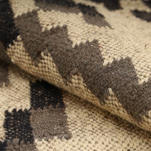 Tapis géométrique en laine Kilim Tapis décoratif naturel fait main pour intérieurs élégants Durable pour chambre à coucher salon bureau - Product Image 3