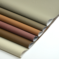Tissu d'habillement haut de gamme en similicuir microfibre PU, résistant au vent, infroissable, doux pour la peau, source exclusive pour