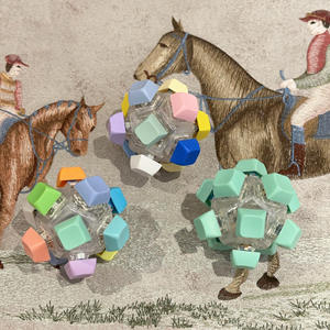 צעצוע לחיצה מואר LED עם 12 מקשים בהתאמה אישית, להפגת מתחים ורגשיים, מתאים לאוטיזם - Product Image 3