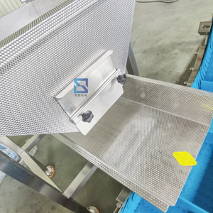 Alimentador vibratorio personalizado y duradero de acero inoxidable 304 con tolva de alimentación grande Transporte de gránulos 2024 Venta caliente - Product Image 2