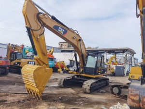 Pelle sur chenilles Caterpillar 330D d'occasion Pelle lourde de 29 tonnes avec noyau de pompe à moteur à bas prix Modèles de composants similaires 320D 330D - Product Image 3