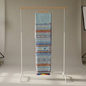 Sari Bhujodi en coton bleu ciel, tissé à la main, ethnique, de créateur, élégant, pour mariage, fête, pour femmes - Product Image 6