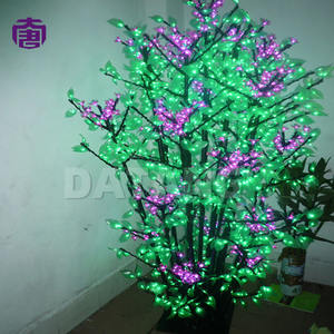 Luz LED Decorativa con Forma de Árbol de Flor de Lila para Caminos de Jardín e Iluminación Decorativa para Festivales - Product Image 2