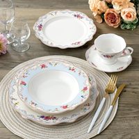Service de table 20 pièces en porcelaine fine avec design moderne doré, compatible lave-vaisselle