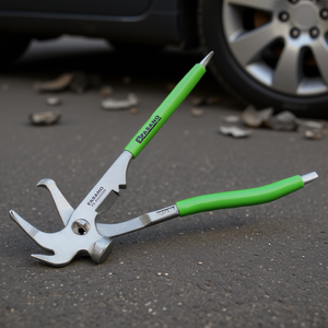 Outil de réparation de pneus Fasano pour pneus sans chambre à air avec poignée verte et corps métallique - Product Image 3