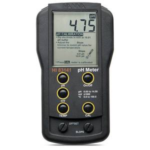 Analyseur de qualité de l'eau portable Hanna Hi83141 avec écran LCD et fonction d'étalonnage - Product Image 4