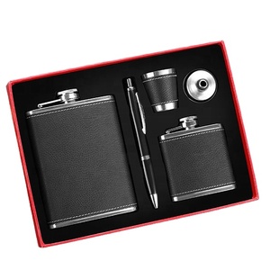 Tùy chỉnh <span class=keywords><strong>8</strong></span> <span class=keywords><strong>oz</strong></span> thép không gỉ Jack Daniel <span class=keywords><strong>Hip</strong></span> <span class=keywords><strong>Flask</strong></span> trong da đen tùy chỉnh - Product Image 3