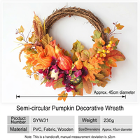 Couronne de porte pour Thanksgiving : Couronne artificielle de citrouilles et de baies, décoration de porte pour l'automne, décoration d'automne