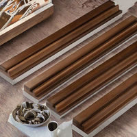 Ensemble de support et pousseur de Mahjong en noyer américain (4 pièces) pour Mahjong / Dominos Mexican Train - Élégante boîte de rangement en bois pour tuiles