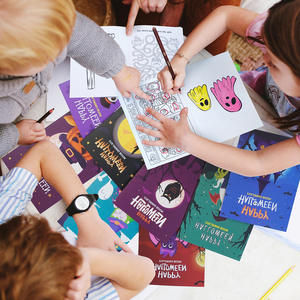 4 Packs/8 Packs Livre d'activité de <span class=keywords><strong>dessin</strong></span> à colorier personnalisé pour enfants Halloween Noël Pâques Saint-Valentin Party Arts Supplies - Product Image 5