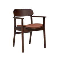 Fauteuil de salle à manger en bois massif de style nordique rétro avec assise rembourrée en PU marron pour salle à manger et café - Vente en gros