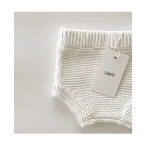 Set Multi-Pezzo per Neonati e Bambini: Maglione a Maniche Lunghe e Pantaloncini in Maglia, Design Carino del Produttore Square <span class=keywords><strong>Fonda</strong></span> - Product Image 3