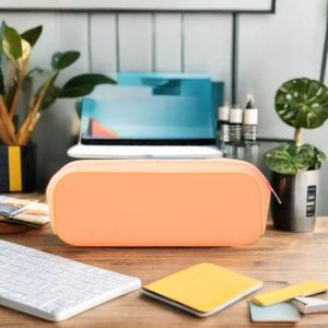 Boîte à crayons en silicone 3D personnalisée Kawaii mignonne 2024, petite, avec fermeture éclair, motif de dessin animé pour les filles et les étudiants - Product Image 6