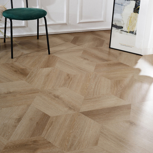 Parquet SPC con Aspecto de Roble para Proyectos Comerciales, Respaldo de EVA, Acabado de Alto Brillo, Capa de Desgaste de 0.2 mm, Núcleo Rígido, Sistema de Clic - Product Image 2