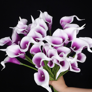 Flores Artificiales de <span class=keywords><strong>Lirio</strong></span> de Cala de PU Premium - Flores Artificiales Realistas para Decoración de Bodas/Hogar/Oficina - Product Image 2
