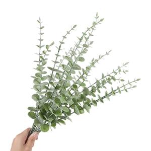 Feuilles d'eucalyptus artificielles en plastique en gros, plantes vertes artificielles, arrangements floraux pour les mariages, décoratifs - Product Image 2