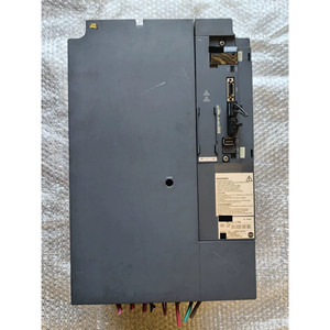 ไดรฟ์และมอเตอร์รุ่น MR-J3-11KB HC-RP703F - Product Image 1