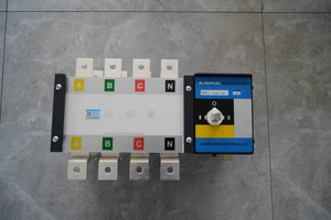 เครื่องกำเนิดไฟฟ้า300A 400A 600A 500A 800A การถ่ายโอนพลังงานแบบคู่สวิทช์สตาร์ท YAT40-2500 300A 400A 500A 600A 800A การถ่ายโอนพลังงานแบบคู่ - Product Image 4