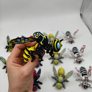 Vashine Figurine d'action 3D en PLA imprimé en 3D, Abeille souple en cristal, Décoration d'intérieur, Jouets insectes amusants, Matériaux écologiques, Jouets 3D - Product Image 1