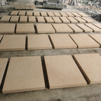 Nouvelles dalles de marbre naturel beige Jura, finition polie, surface rugueuse martelée pour le pavage