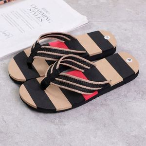 Nouveaux <span class=keywords><strong>Tongs</strong></span> Antidérapantes Ruizi Bon Marché, Sandales d'Été Décontractées à Bout Ouvert et Claquettes pour Hommes - Product Image 6