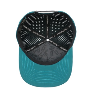 Casquette de golf unisexe bleu paon 5 panneaux, tissu chevron imperméable découpé au laser, logo en caoutchouc, design élégant, toutes saisons - Product Image 6