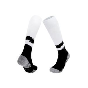 ถุงเท้าเบสบอลแบบหนาพิเศษสำหรับผู้ชายและผู้หญิง ทนทาน ลาย 3 มิติ พร้อมสีและโลโก้ที่ปรับแต่งได้ สำหรับมืออาชีพ LJ Sports - Product Image 5