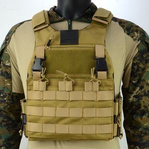 Chaleco Táctico Ligero Personalizado M4 con Sistema de Liberación Rápida, Chaleco JPC con Panel Frontal y Trasero de Eva Integrado, Impermeable - Product Image 5