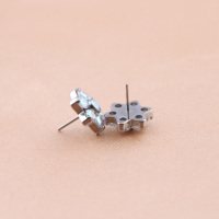Piercing à fleurs en Zircon pour oreilles, bijoux auriculaires, accessoires pour le perçage, Top, vente en gros, modèle 136